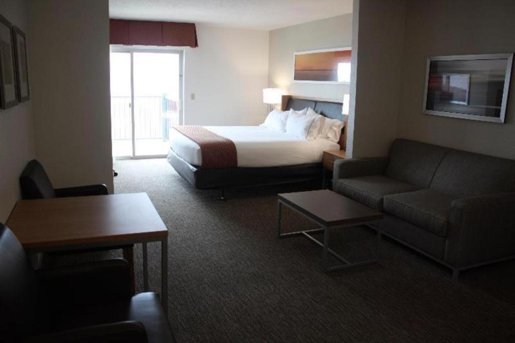 Holiday Inn Express Munising-Lakeview Hotel By Ihg 外观 照片