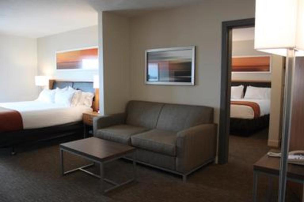 Holiday Inn Express Munising-Lakeview Hotel By Ihg 外观 照片