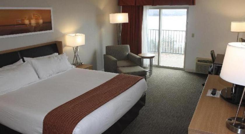 Holiday Inn Express Munising-Lakeview Hotel By Ihg 外观 照片