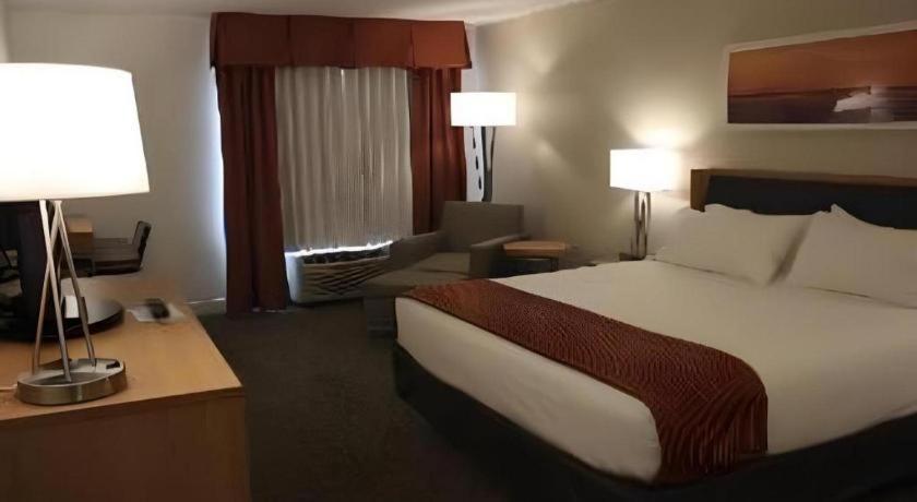 Holiday Inn Express Munising-Lakeview Hotel By Ihg 外观 照片